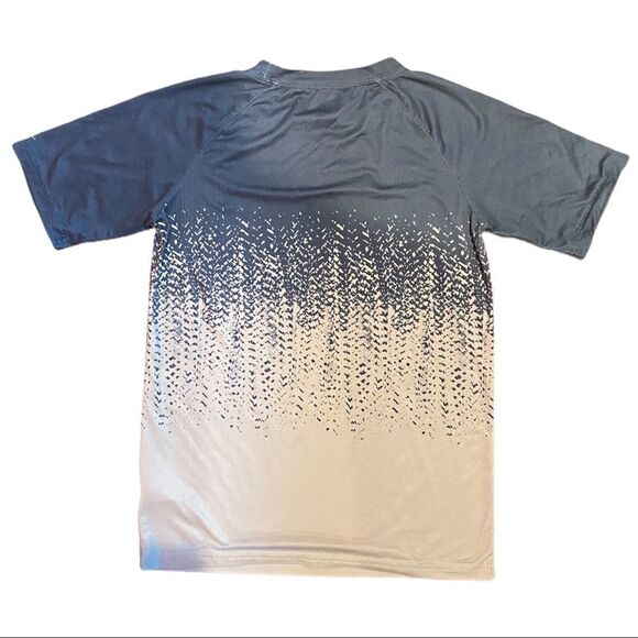 Bundle Of Two Boys T-Shirts - Picture 9 of 16